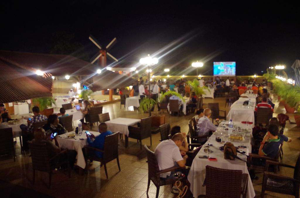 Hotel Du Lac Cotonou Exterior photo